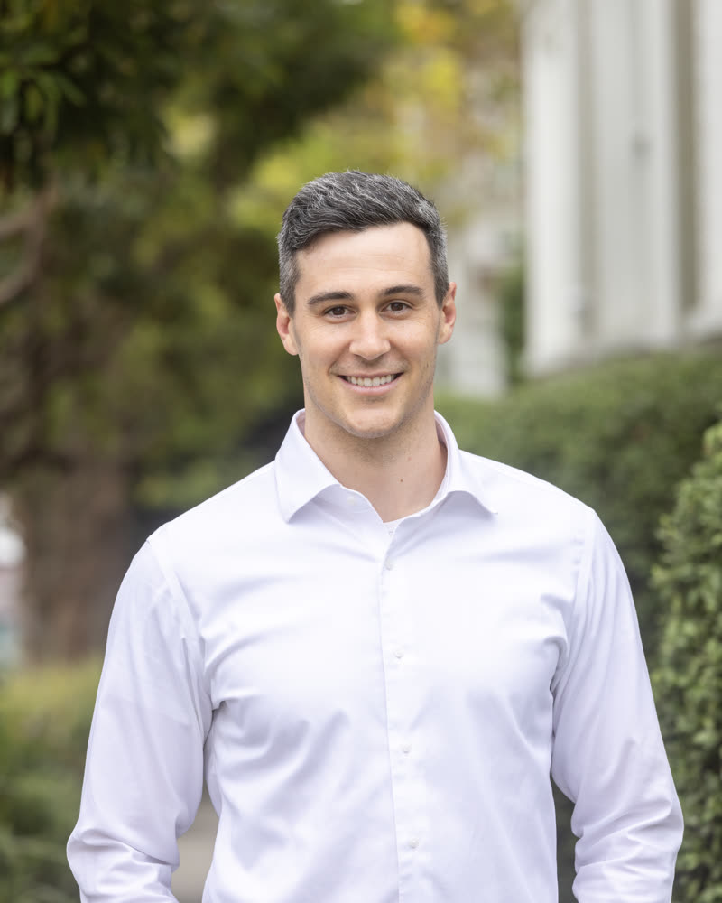Dr. Stephen Kasper